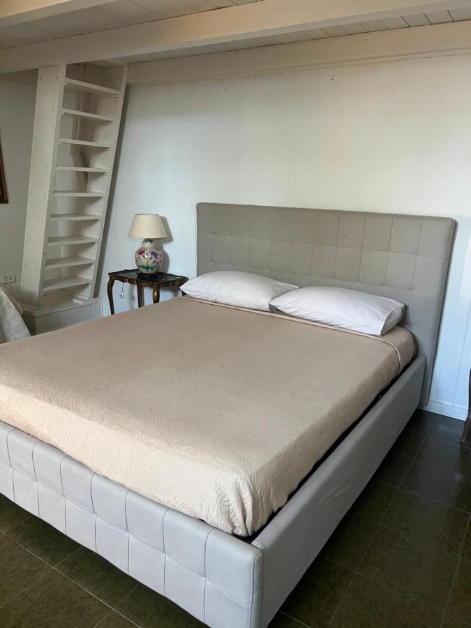 Casa verde Bari Buitenkant foto